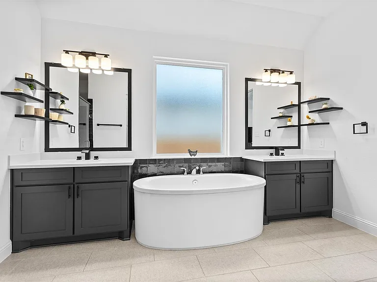 28096 Woodland Bend Way — Photo 43