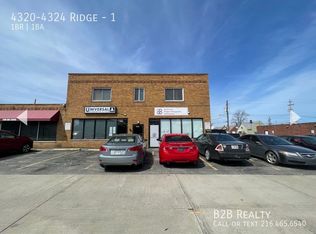 1 8644th Rdg, Cleveland, OH 44144