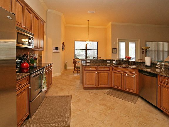 Kitchen Towards Nook