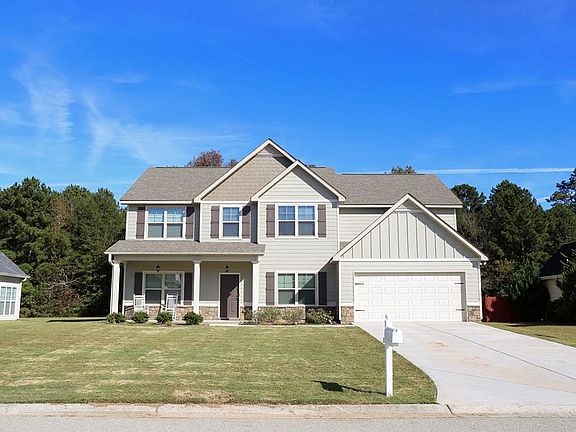 3rd image of 114 Brookwood Dr