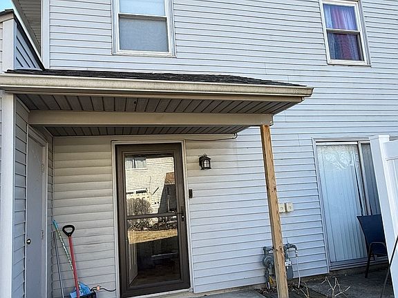 2nd image of 2334 Carnation Dr #320B