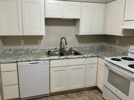 9000 Westfield Apartments