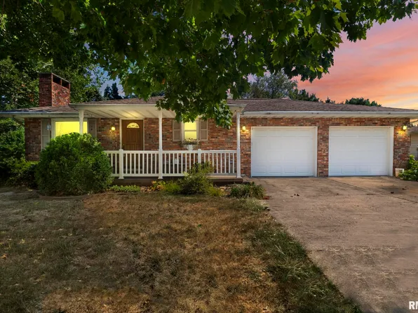 11072 Prairie Blvd, Green Valley, IL 61534