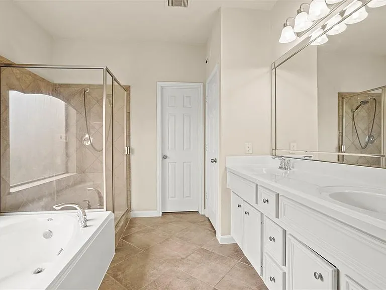 15006 Aster Petal Ct — Photo 9