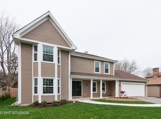 1216 Piccadilly Cir, Naperville, IL 60563