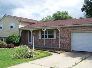 210 Joelynn Dr, Shelby, OH 44875