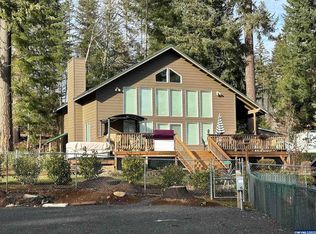 140 4th St W, Detroit, OR 97342