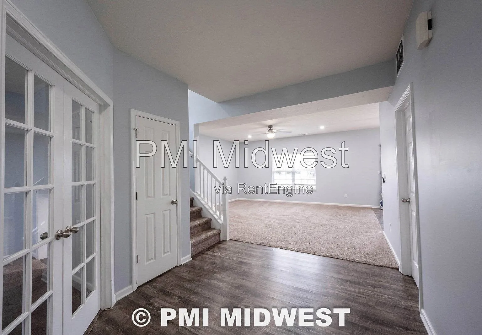 4 bed, 2390 sqft, $2,595 — Photo 4