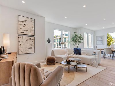 425 1st St #21, Los Altos, CA, 94022