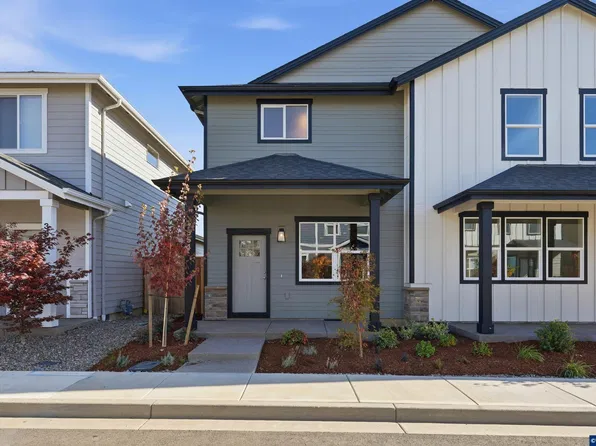 354 SE Kitzmiller Dr, Dallas, OR 97338