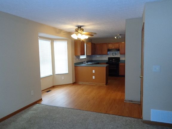 4th image of 2116 Maribeth Pl