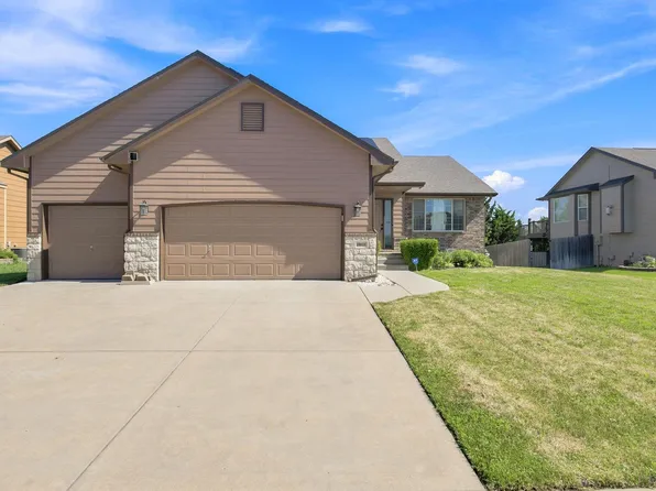 10614 E Zimmerly St, Wichita, KS 67207