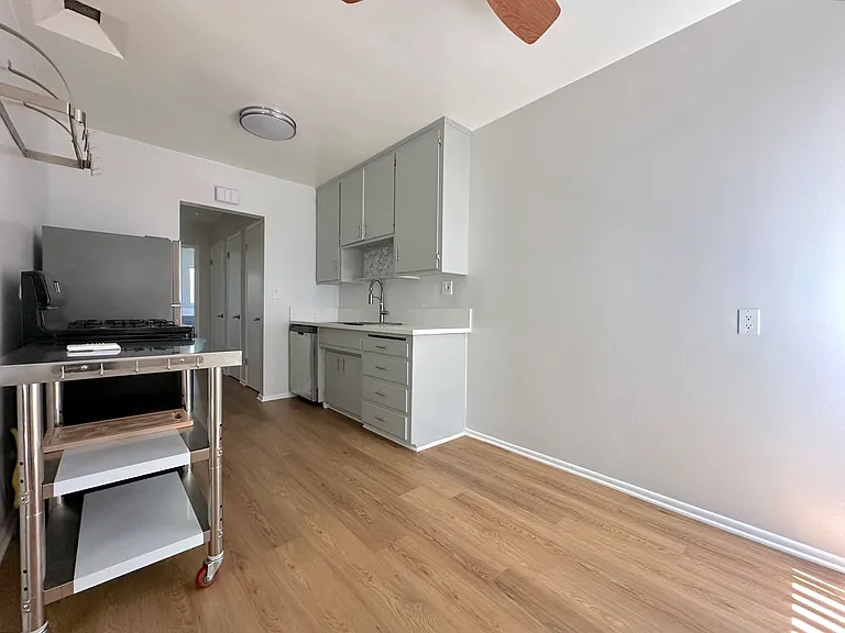 4307 Cedros Ave #4311-1 — Photo 5