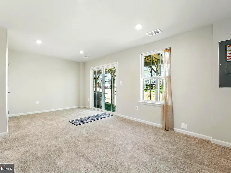 1716 Scenic Loop — Photo 20