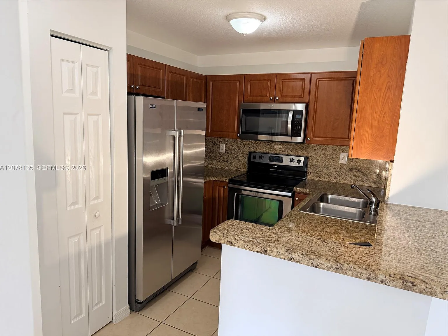 Pembroke Cay Condo — Photo 3