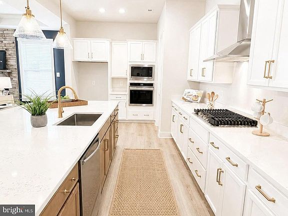 4th image of 4 N Bailey Ct