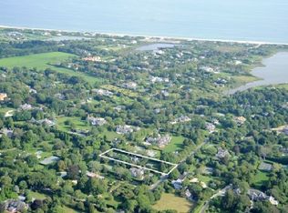 262 Captains Neck Ln, Southampton, NY 11968