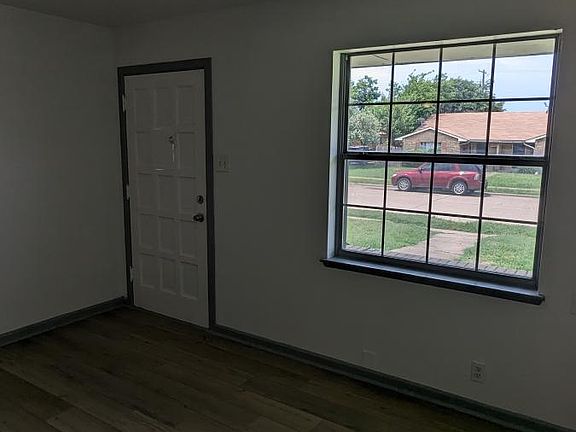 4th image of 10324 Joaquin Dr #10324