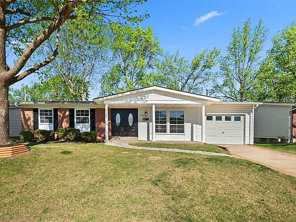 2nd image of 1515 Ranchwood Dr