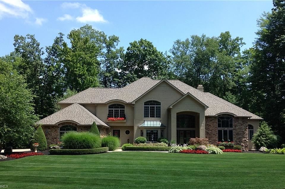 1st image of 595 Hardwick Dr