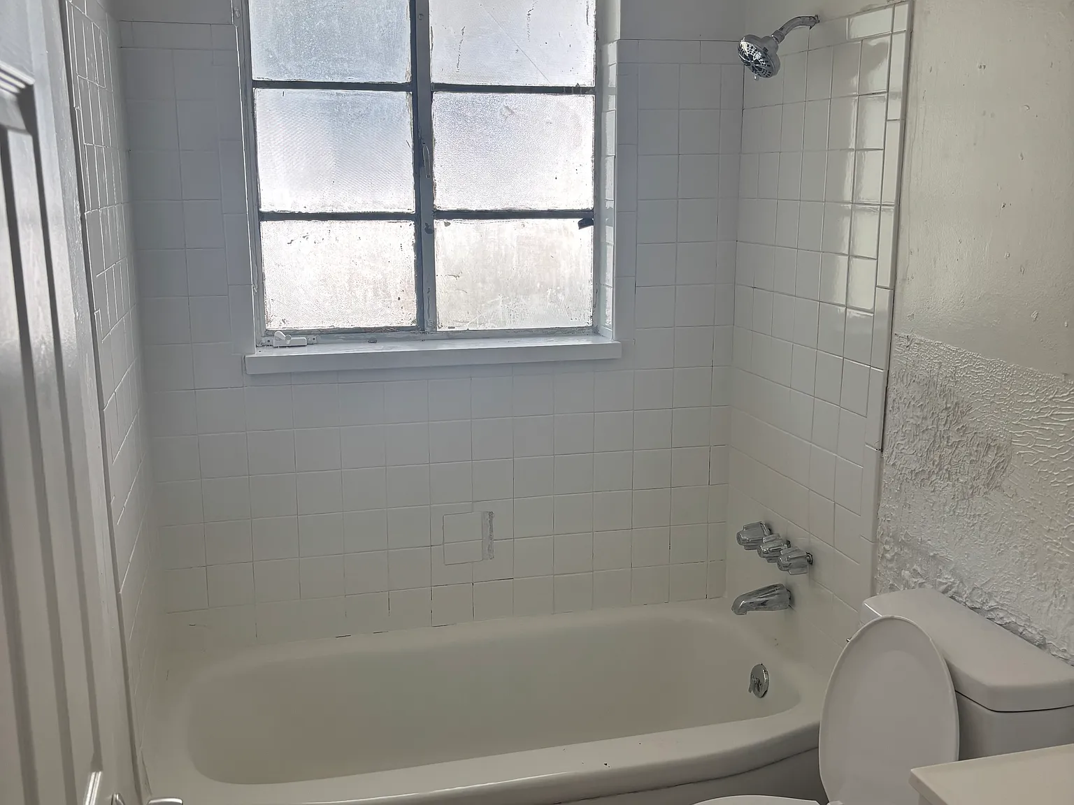 1 bed, $825 — Photo 2