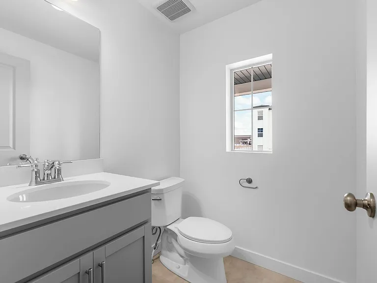 1594 E 6755 N — Photo 3