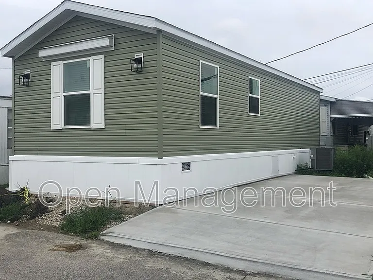 2700 Brookpark Rd #320 — Photo 2