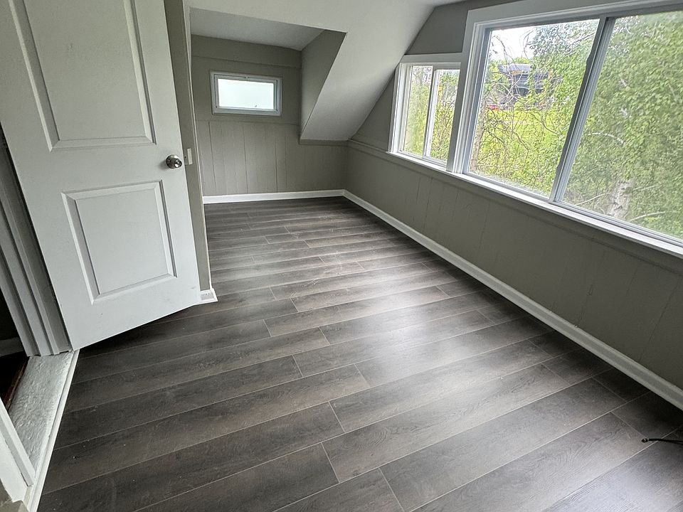 1st image of 115 State Fair Blvd #1