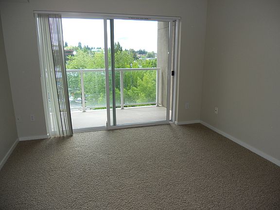 Outdoor Balcony With Room for a Grill!