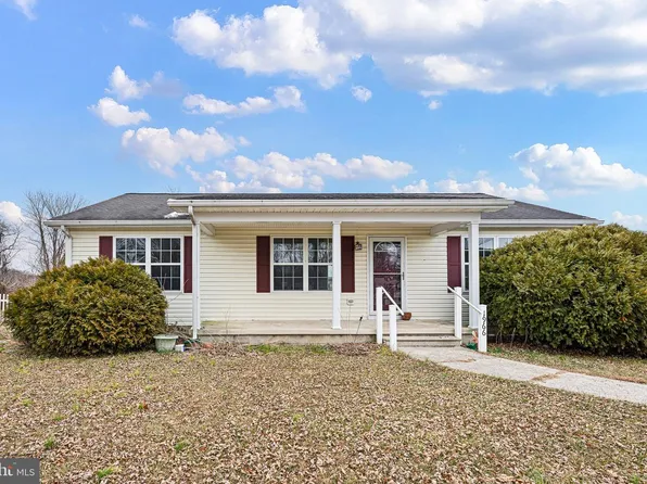 1966 Downs Chapel Rd, Clayton, DE 19938
