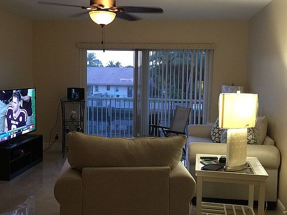 2nd image of 2841 NE 33rd Ct APT 204