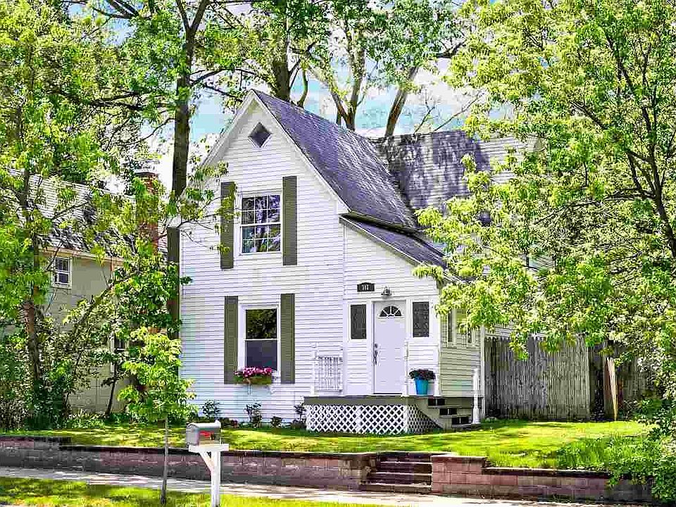 1st image of 742 Hannah Ave