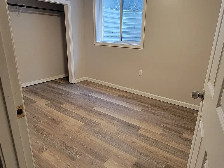 Basement bedroom #4