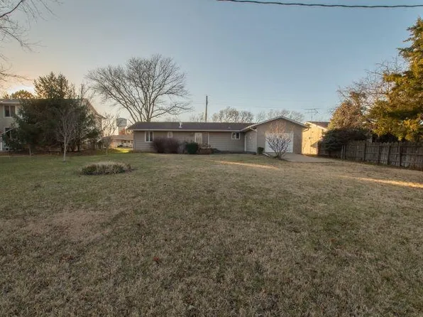 512 S Wilson St, Hillsboro, KS 67063