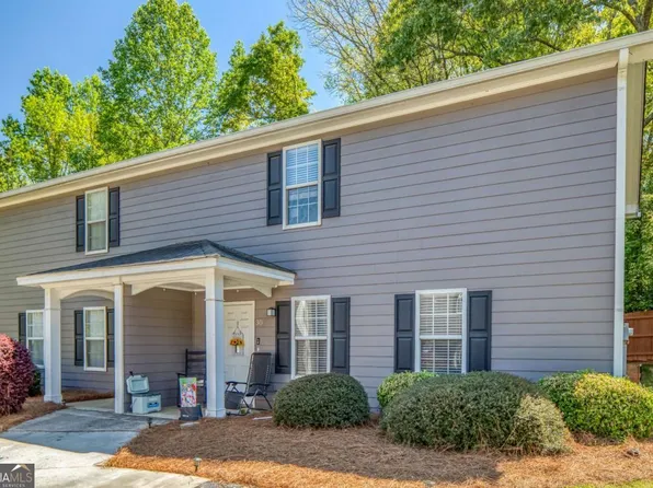 878 Hospital Rd, Commerce, GA 30529