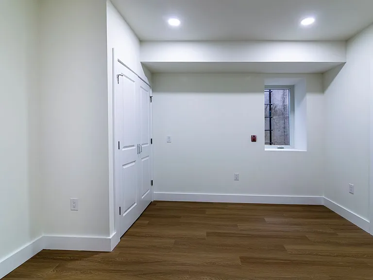 3956 Parrish St — Photo 19