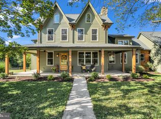 44 Sandy Bottom Rd, Carlisle, PA 17015