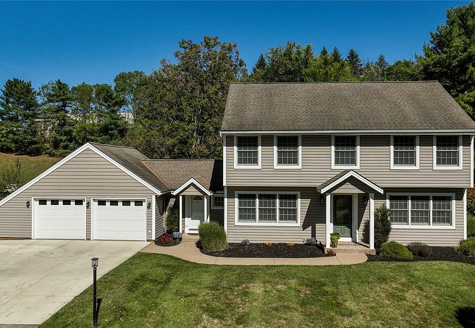 1st image of 3383 Country Club Dr