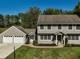 3383 Country Club Dr, Medina, OH 44256