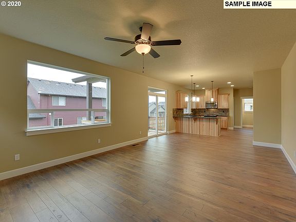 3rd image of 2507 NW 19th Cir
