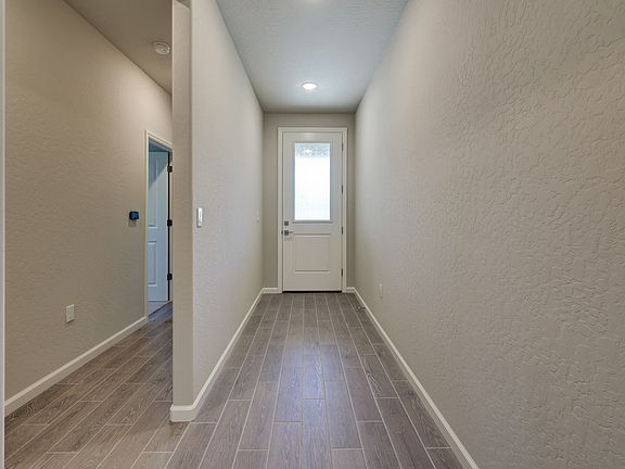 2nd image of 853 Eclipse Ln