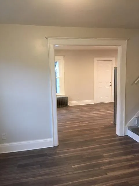 3 bed, 1.5 bath, 1365 sqft, $1,500 — Photo 3