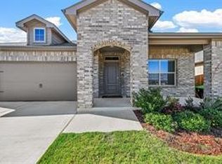 121 Hollytree Ln, Boyd, TX 76023