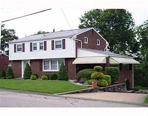 140 McAlister Dr photo 1