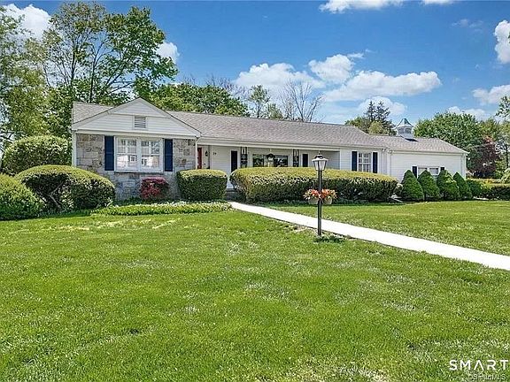 2nd image of 19 Pine Tree Drive