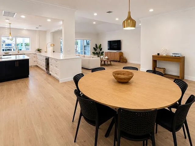 885 Nafa Dr — Photo 26