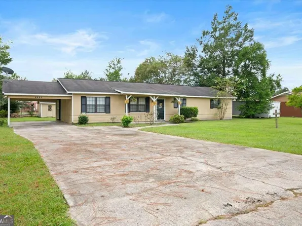 1919 Elaine Ave, Waycross, GA 31503
