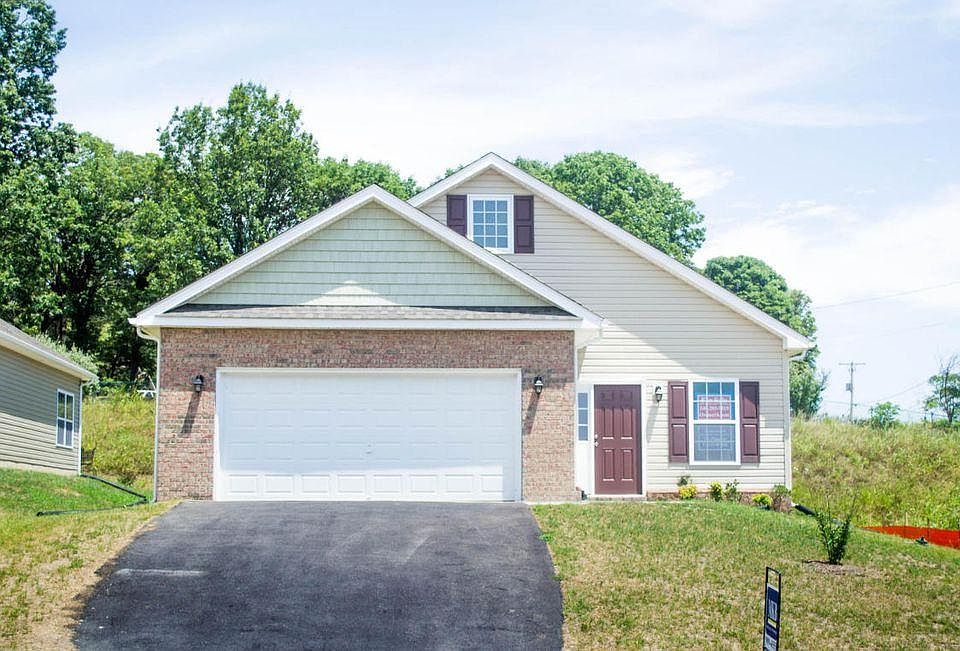 1st image of 1911 Lawson Ln
