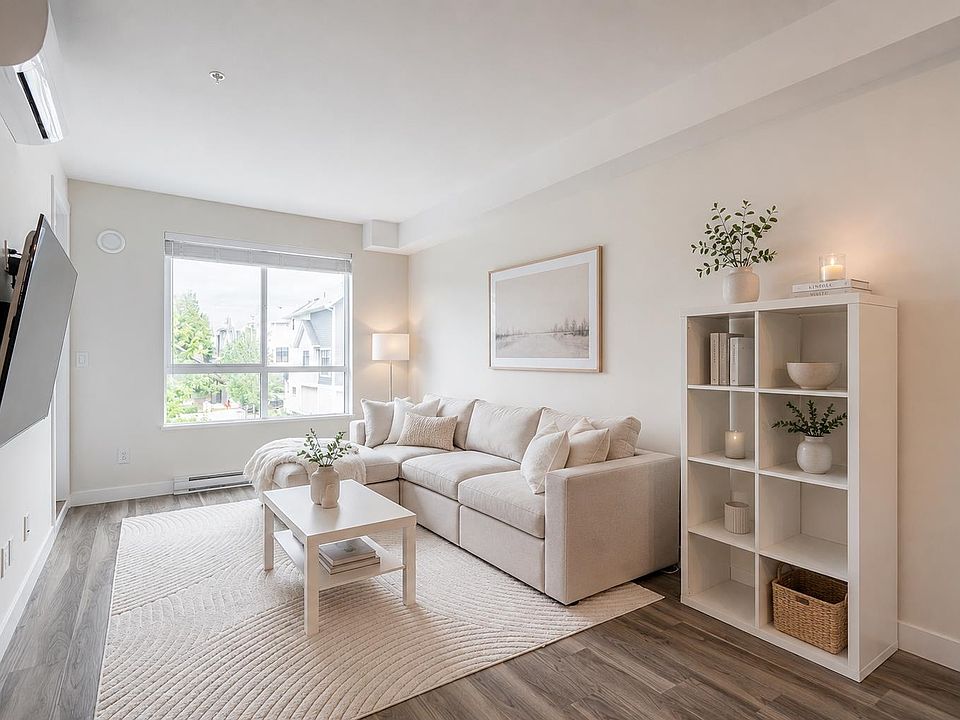 1st image of 20356 72b Ave #211