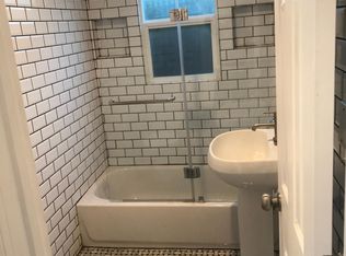 3773 2nd Ave, Los Angeles, CA 90018